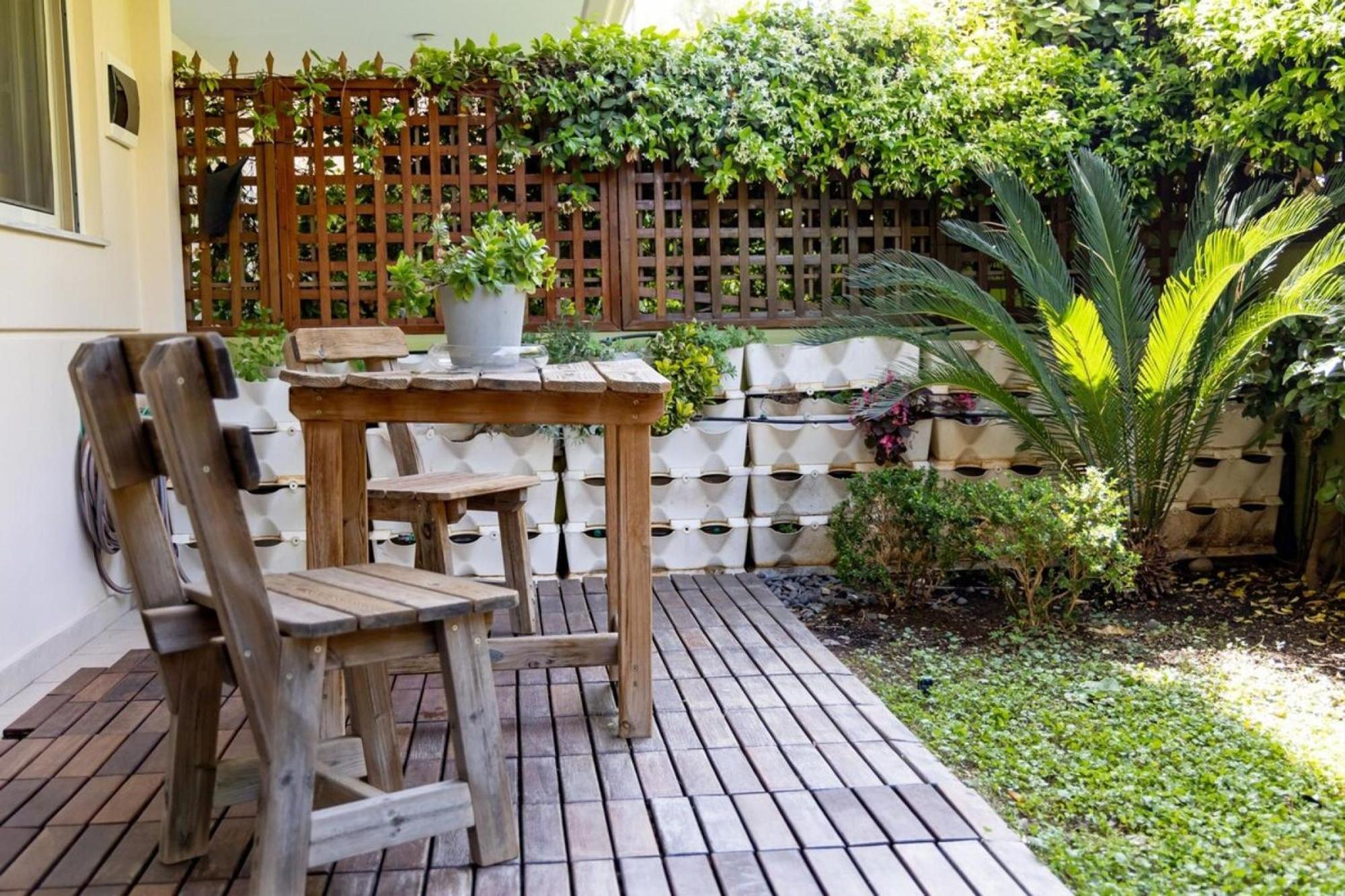 Ferienwohnung The Garden House At Alimos Athen Exterior foto